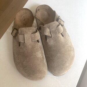 Birkenstock Boston Taupe Clogs size 39